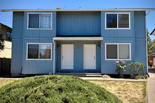 211 W Bolz Rd, Phoenix, OR 97535 - Photo 1