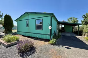 4751 Bellm Dr, Klamath Falls, OR 97603 - Photo 1