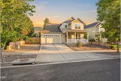 1852 Summer Place, Talent, OR 97540 - Photo 1