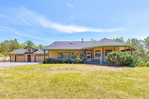 371 Castle Creek Rd, Grants Pass, OR 97526 - Photo 1