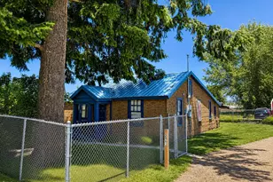 2563 NW Oneil Hwy, Prineville, OR 97754 - Photo 1