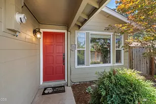 1486 Lawnridge St, Medford, OR 97504 - Photo 1