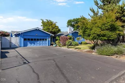 2055 Alamar Street, Medford, OR 97501 - Photo 1