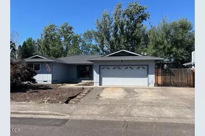 607 Palo Verde Way, Central Point, OR 97502 - Photo 1