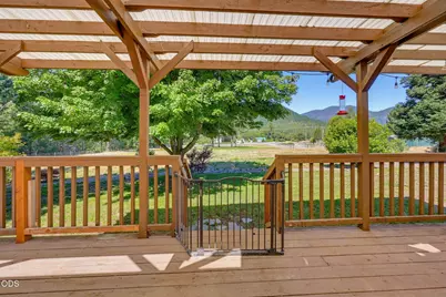 2072 E Evans Creek Road, Rogue River, OR 97537 - Photo 1