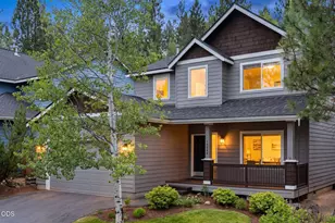 19509 Meadowbrook Dr, Bend, OR 97702 - Photo 1