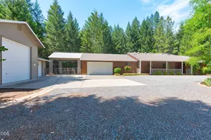 634 Minnow Ln, Wilderville, OR 97543 - Photo 1