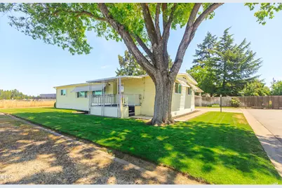 2600 Stearns Way #SPC 1B, Medford, OR 97501 - Photo 1