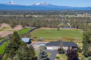 65995 93rd St, Bend, OR 97703 - Photo 1
