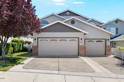1508 Hollyhock Drive #A, Medford, OR 97504 - Photo 1