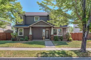 1320 NE 3rd St, Redmond, OR 97756 - Photo 1
