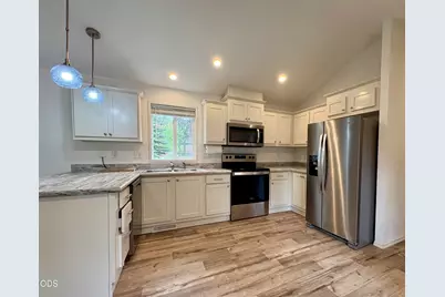 61060 Kings Lane #115, Bend, OR 97702 - Photo 1