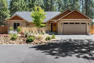 60134 Turquoise Rd, Bend, OR 97702 - Photo 1
