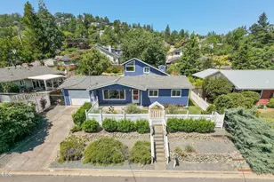591 Chestnut St, Ashland, OR 97520 - Photo 1