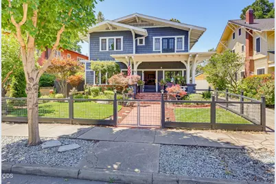 19 Geneva Street, Medford, OR 97504 - Photo 1