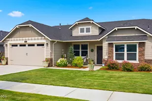 4471 SW Majestic Ave, Redmond, OR 97756 - Photo 1