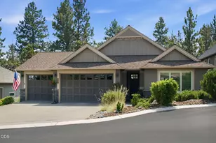 2541 NW Pine Terrace Dr, Bend, OR 97703 - Photo 1
