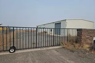 2939 SW High Desert Dr, Prineville, OR 97754 - Photo 1