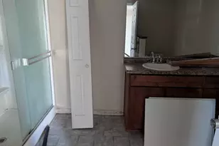 3672 Bursell Rd, Central Point, OR 97502 - Photo 1
