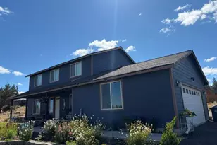 207 SE Cody Ln, Madras, OR 97741 - Photo 1
