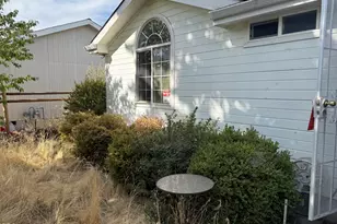 8059 Twenty-Fifth St, White City, OR 97503 - Photo 1
