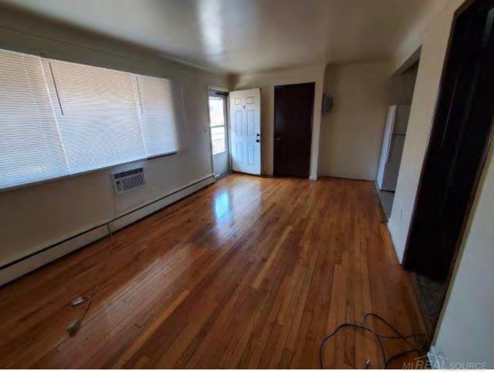 4470 Outer Dr, Detroit MI 48235-2855 exterior