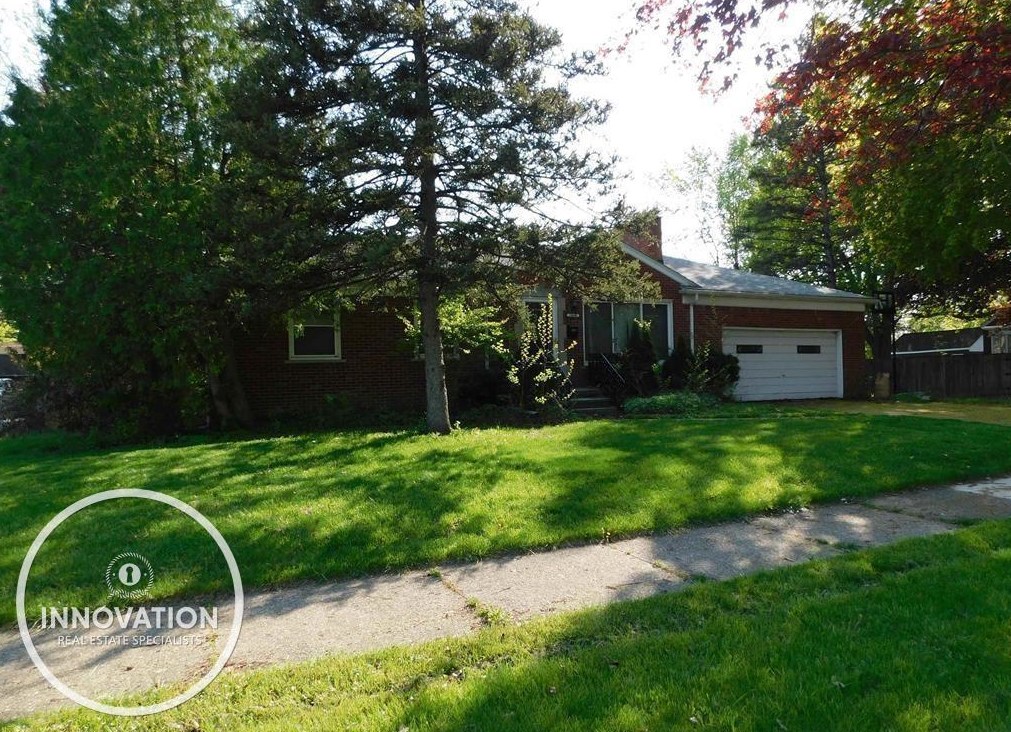 18646 Eastwood Dr, Detroit, MI 48225-2078