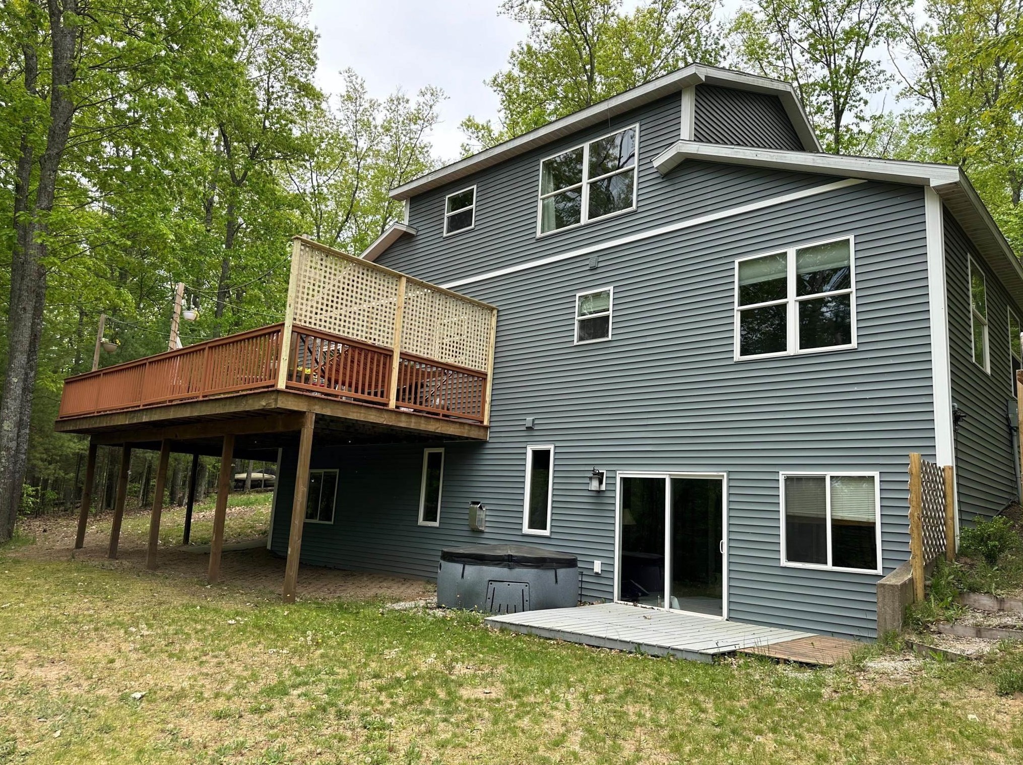 1075 Tranquil Point Rd, Traverse City, MI 49696
