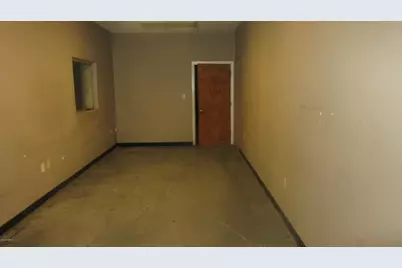 211 W Cronly Street, Laurinburg, NC 28352 - Photo 6