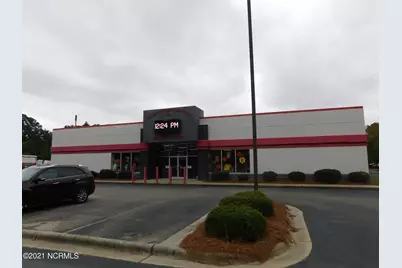 4555 Fayetteville Road, Lumberton, NC 28358 - Photo 1