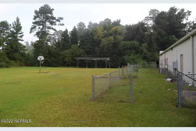 901 Nc-306, Grantsboro, NC 28529 - Photo 26