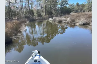 330, 211 Garbacon Drive, Beaufort, NC 28516 - Photo 4