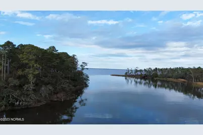 330, 211 Garbacon Drive, Beaufort, NC 28516 - Photo 34