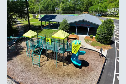 1020 Barkentine Drive, New Bern, NC 28560 - Photo 16