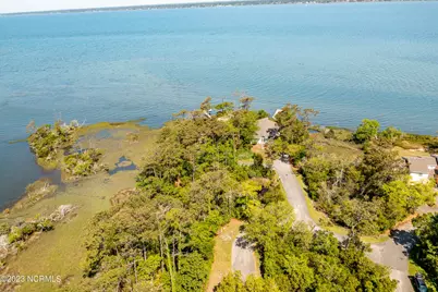 4 West Court, Pine Knoll Shores, NC 28512 - Photo 10