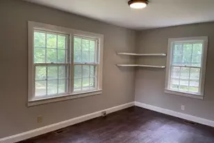 928 N Main St, Louisburg, NC 27549 - Photo 8