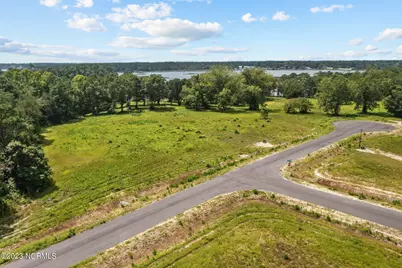406 Red Drum Way W, Swansboro, NC 28584 - Photo 6