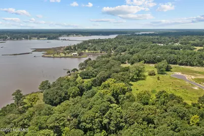 502 Red Drum Way E, Swansboro, NC 28584 - Photo 16