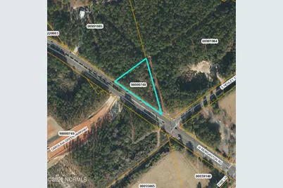 704 W Morganton Road, Southern Pines, NC 28388 - Photo 2