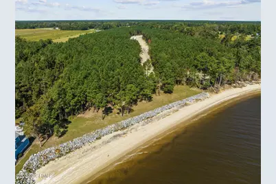 4 Sandy Bay Drive E, Oriental, NC 28571 - Photo 2