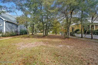 411 Fire Fly Lane, Southport, NC 28461 - Photo 6