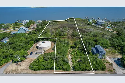 4310 Emerald Drive, Emerald Isle, NC 28594 - Photo 2