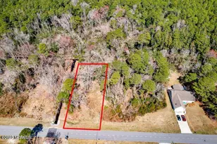 2036 Caracara Dr, New Bern, NC 28560 - Photo 4