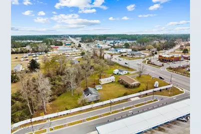 1108 W Corbett Avenue, Swansboro, NC 28584 - Photo 10