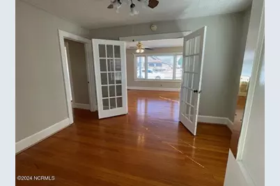 1101 W Broad Street, Elizabethtown, NC 28337 - Photo 10