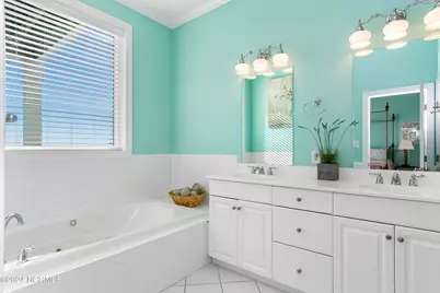 7127 Ocean Drive, Emerald Isle, NC 28594 - Photo 32