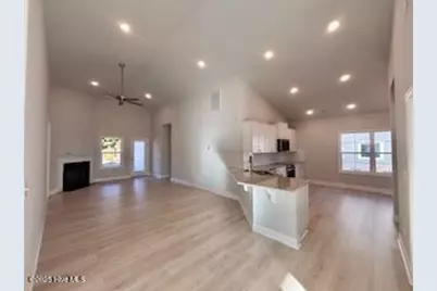 118 Firethorn Circle, Wallace, NC 28466 - Photo 6