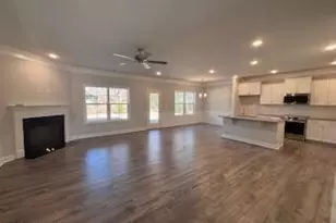 114 Firethorn Cir, Wallace, NC 28466 - Photo 10