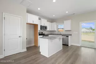 53 Hillwood Dr, Sanford, NC 27332 - Photo 16