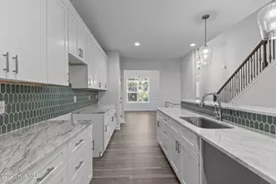 816 Red Hawk Pl, Vass, NC 28394 - Photo 12